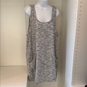 Black/white cover up